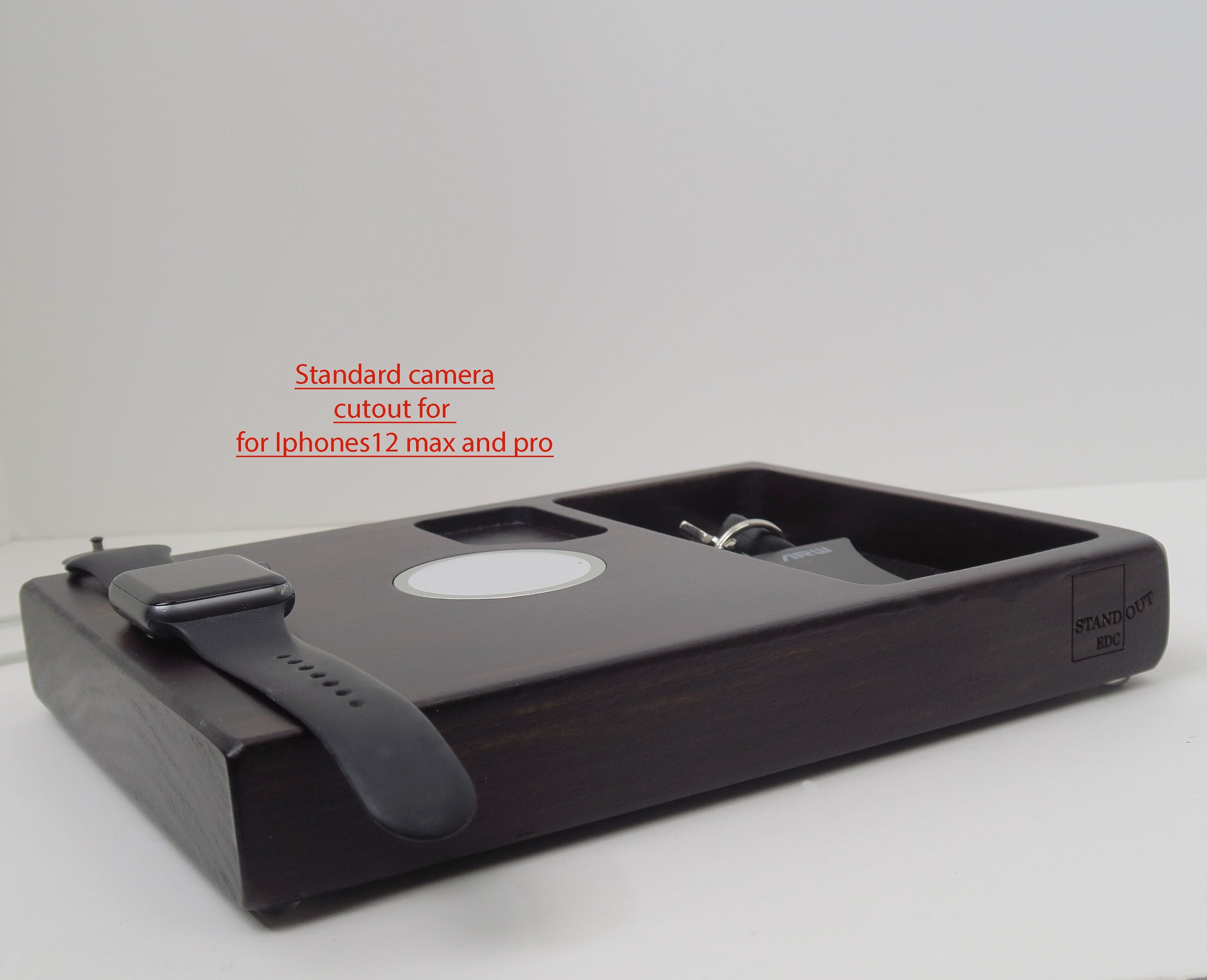 Personalized gift for Christmas, Charging Station for your Apple MagSafe Standout EDC